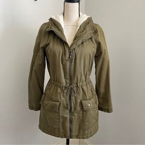 Old Navy Green Gorpcore Sherpa Lined Hooded Utility Jacket size XS Neutral Coat